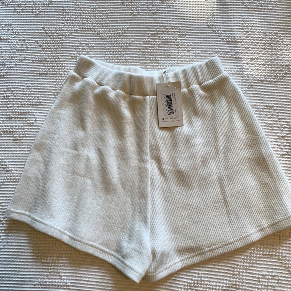 White Knit Lounge Shorts - Picture 5 of 6